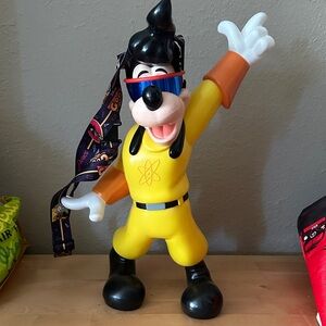 Goofy Figurine with Sunglasses
